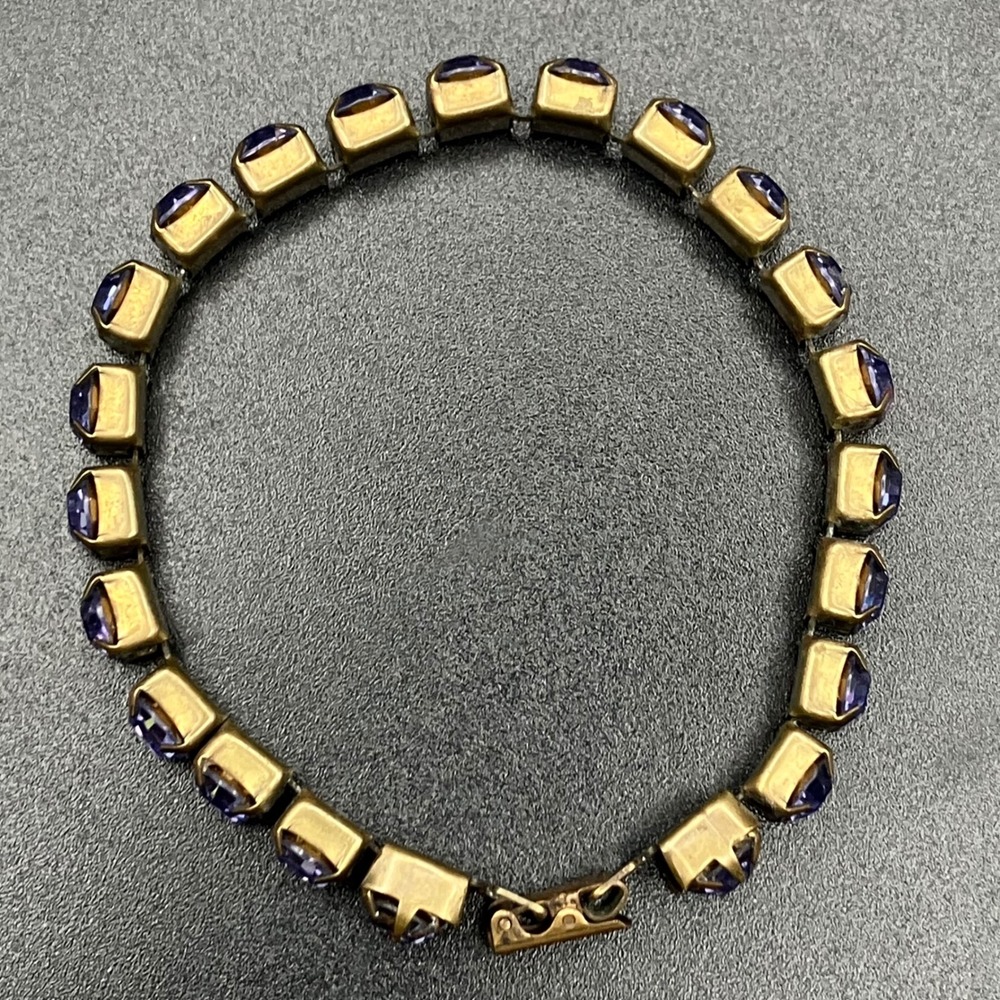 Vintage Purple Rhinestone Tennis Bracelet Faceted Prong Set Mid Century Size 7 - Picture 3 of 10